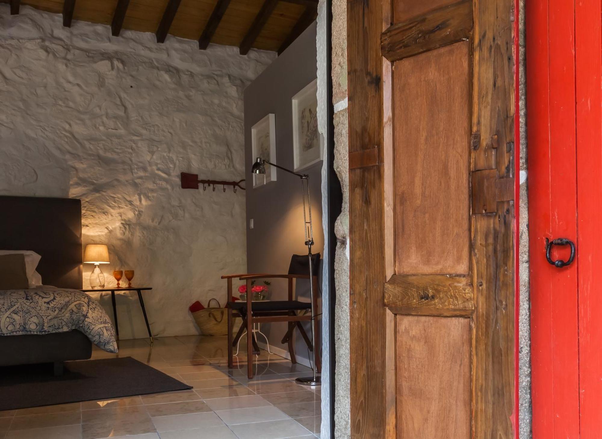 1720 Quinta Da Cancela - Winery & Farmhouse Гімарайнш Екстер'єр фото